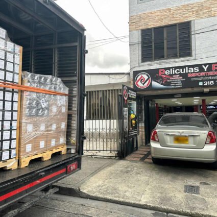 Importadores y distribuidores directos de Polarizados Nanocerámica y Películas de Seguridad en Colombia